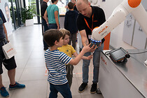 LNF_Kuka_018_klein.jpg