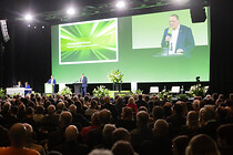 012IMG_7000.jpg