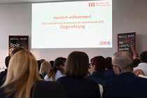 009IMG_1160.jpg