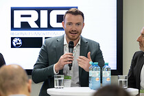 158BT6A7433.jpg