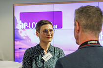 hr_lounge_canon_029.jpg