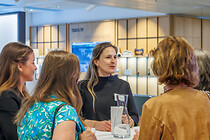 hr_lounge_canon_033.jpg
