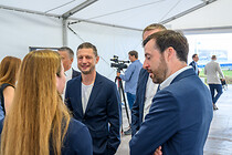 hycenta_013.jpg