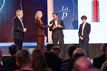 IMG_2784a_18.jpg