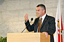 ZM2Y5293.jpg