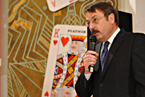 24ML2_3355.jpg
