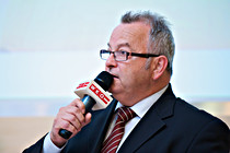 08ML1_6686.jpg