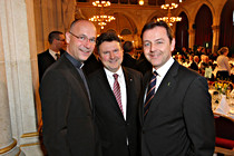 AT__4105.jpg