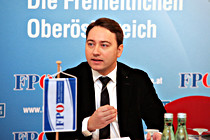 KW3R0053.JPG