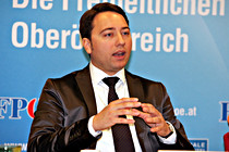KW3R1319.JPG