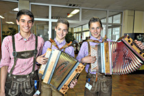 harmonika_perg_0023.JPG