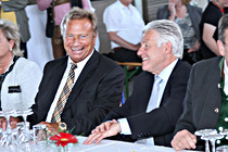 cf1206150025.jpg
