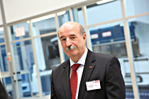 BusinessLounge010.JPG