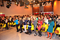 LadiesLounge013.JPG