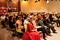 LadiesLounge016.JPG