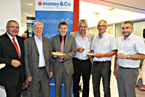 money_co_0007.JPG