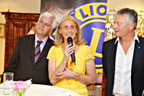 lions013.JPG