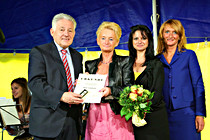 hilfswerk014.JPG