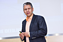 InnovDialog_020_1324.jpg