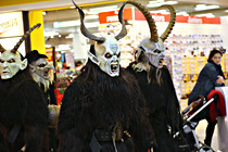 haidcenter017a.JPG