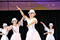 dancing001.JPG