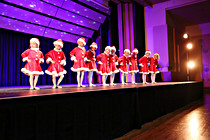 dancing005.JPG