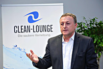 cleanlounge002.JPG