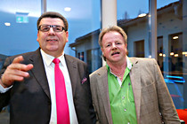 cleanlounge007.JPG