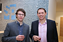 cleanlounge012.JPG