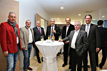 cleanlounge015.JPG
